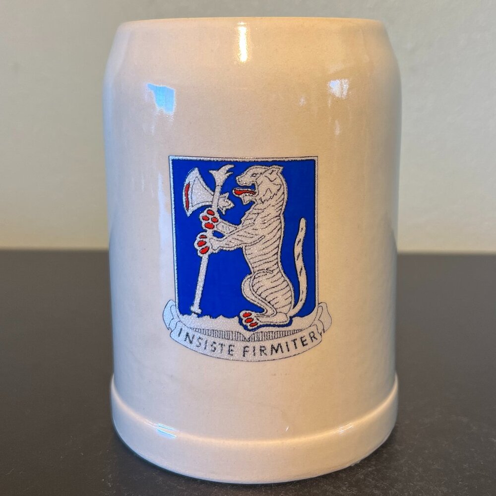 Vintage US Army 77th Armor Regiment Beer Stein Steel Tigers Battle Ax Mug 0.5L